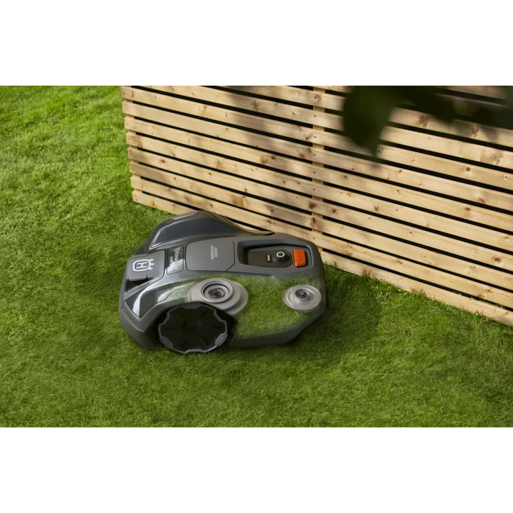 Газонокосарка-Робот Husqvarna AM 305E NERA з системою EPOS™ (до 900 м²) 9707740-55