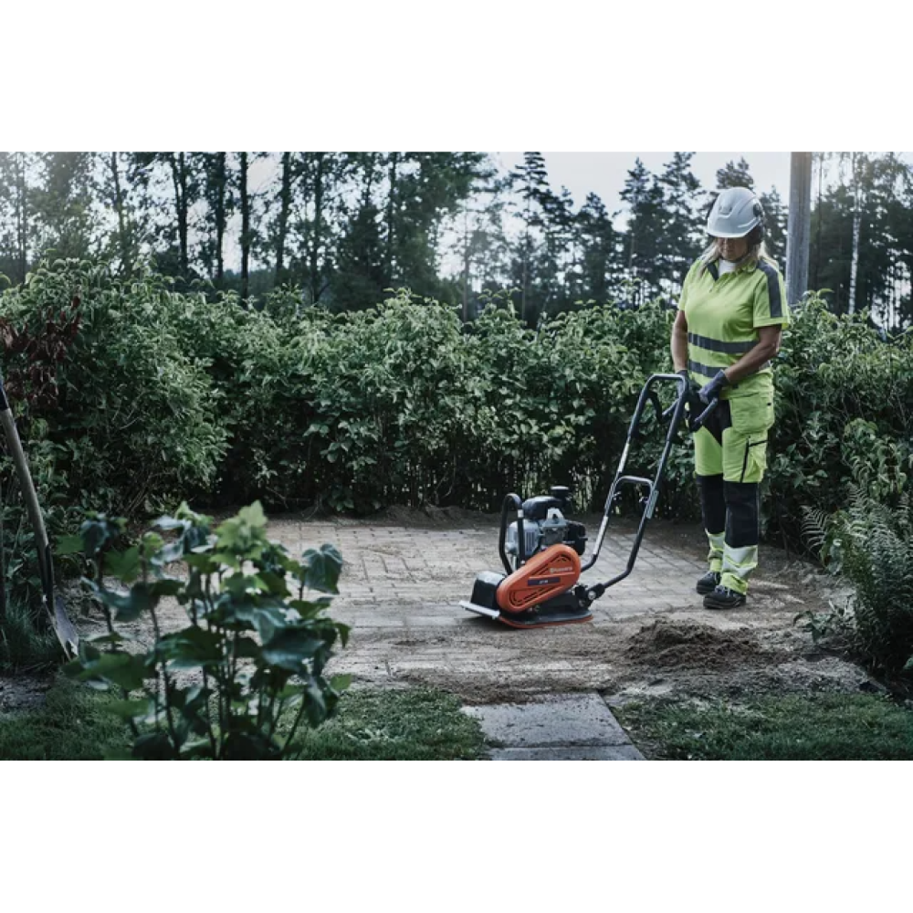 Віброплита Бензинова Husqvarna LF 50 L (320мм) 9678547-03