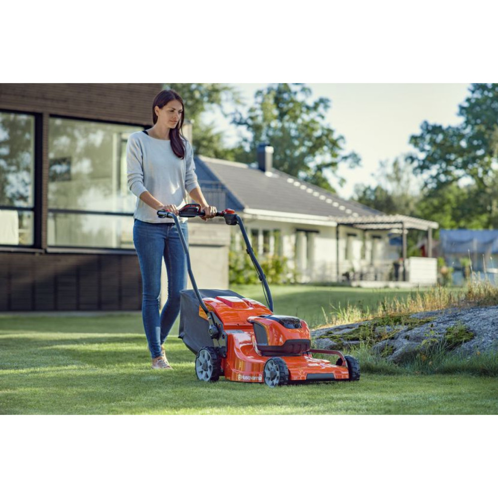 Газонокосарка Акумуляторна Husqvarna LC 353iVX (без АКБ та ЗП) 9678620-01