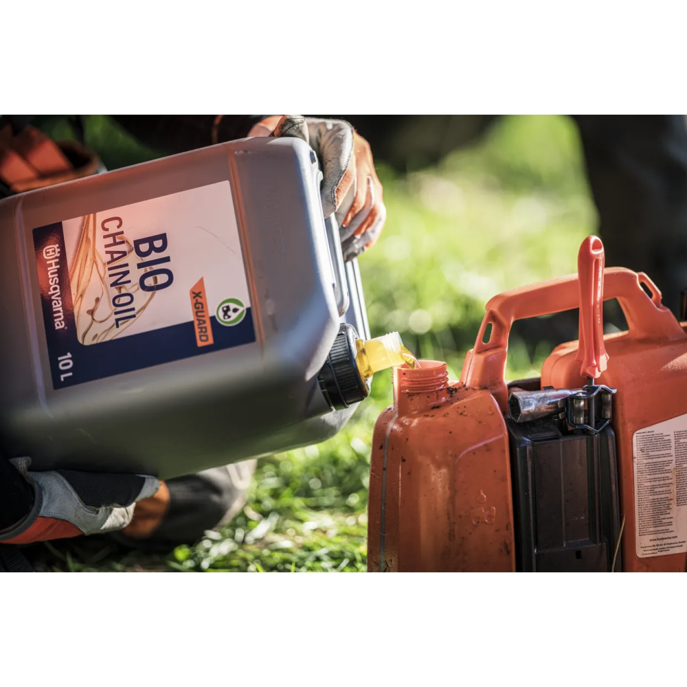 Олива Ланцюгова Husqvarna X-GUARD Bio (10 л) 5964573-03